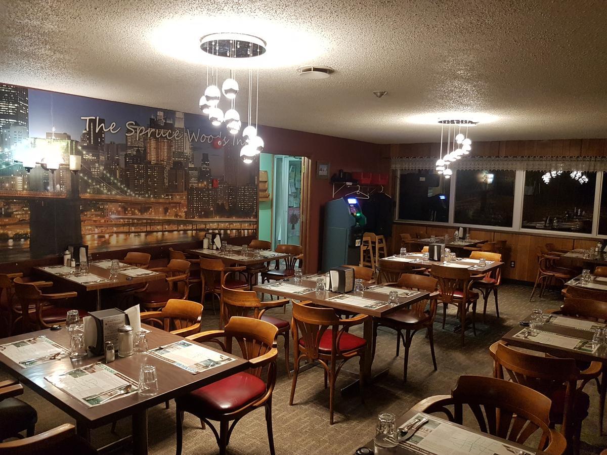 Glenboro Spruce Woods Inn מראה חיצוני תמונה